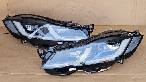 JAGUAR XF II X260 F-PACE X761 REDIZAJN 21-25 LAMPA FAR DESNA STRANA + LIJEVA FULL LED MID