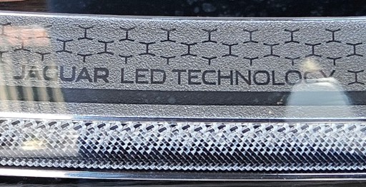 JAGUAR XF II X260 F-PACE X761 REDIZAJN 21-25 LAMPA FAR DESNA STRANA + LIJEVA FULL LED MID