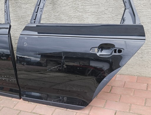 AUDI A4 B9 ALLROAD 16-19 VRATA ZADNJI ZADNJA LIJEVA ILI DESNA