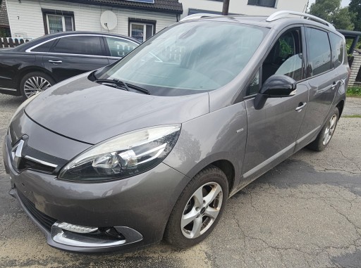 RENAULT GRAND SCENIC 1.6 DCI 130KS BI XENON S&S BOSE 2016R. 104 TISUČA KS RENAULT GRAND SCENIC 1.6 DCI 130KS BI XENON S&S BOSE 2016R. 104 TISUČA KS