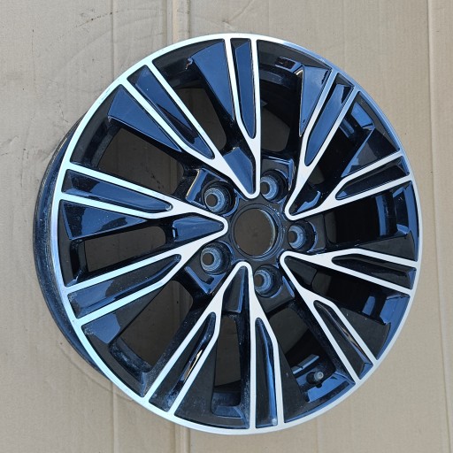 VW T6.1 , T7 MULTIVAN ALU FELGA 6.5JX17H2 ET60 7T0601025D VW T6.1 , T7 MULTIVAN ALU FELGA 6.5JX17H2 ET60 7T0601025D