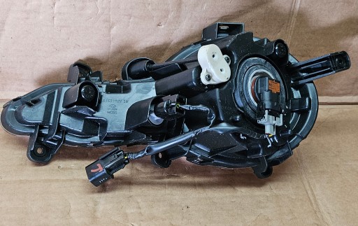 HYUNDAI I30 II COUPE 12-17 MAGLENKA DRL LED DESNA STRANA 92202A6310