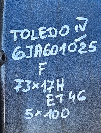 SEAT TOLEDO 4 ALU FELGA 7JX17H2 ET46 6JA601025F