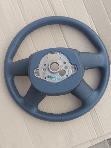 AUDI A3 A4 A5 Q3 12-15 VOLAN KOŽA