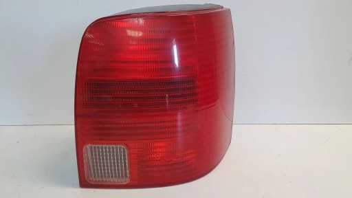 LAMPA FAR ZADNJI DESNI VW PASSAT B5 KARAVAN 95- DEPO