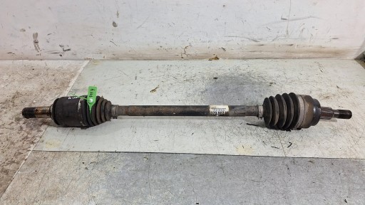 POLUOSOVINA DESNI ZADNJI A1643500010 MERCEDES ML W164 GL X164 REDIZAJN 350 3.0 CDI