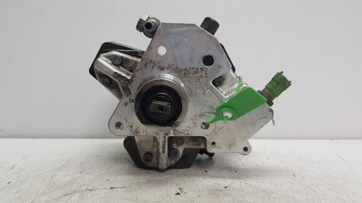 PUMPA INJEKTORA 30756125 0445010111 VOLVO S80 S60 V70 XC90 2.4 D5244T