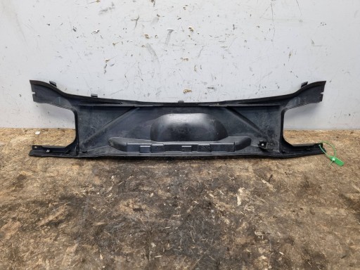 PLASTIKA BRISAČA POKLOPAC FILTERA DOLJNA 6925015 BMW E81 E82 E87 E90 E91