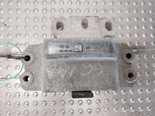 NOSAČ  MOTORA 1K0199555AC VW CADDY III JETTA GOLF V A3 8P 1.6 16V