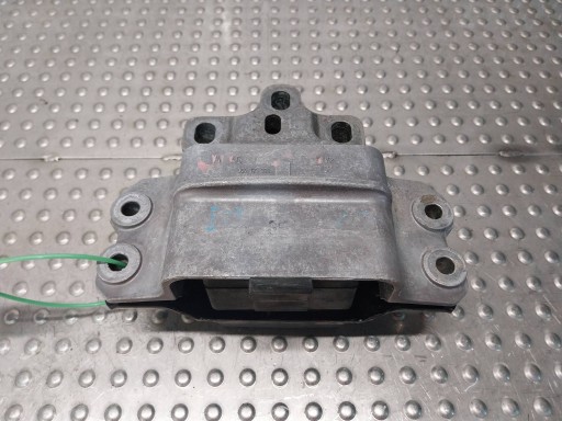 NOSAČ GETRIBE 3C0199555AA VW PASSAT B6 B7 GOLF V A3 8P 2.0 TFSI
