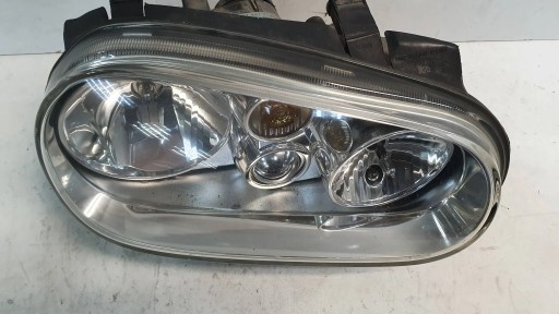 LAMPA FAR PREDNJI DESNI 1J1941016B VW GOLF IV 4 97- LAMPA FAR PREDNJI DESNI 1J1941016B VW GOLF IV 4 97-