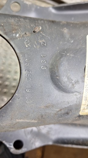 RUKAVAC VILICE DESNI ZADNJI A2053572600 A2053521900 MERCEDES C W205 4MATIC