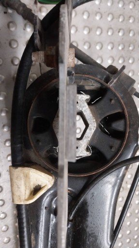 RUKAVAC VILICA DESNI ZADNJI KOMPLET 6G915A968 VOLVO S60 II V60 V70 S80 2WD