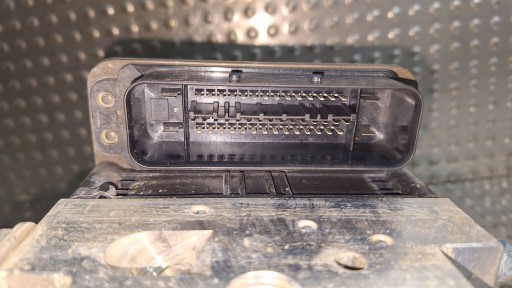 PUMPA MODUL ABS 6851374 6851376 BMW F10 F11 F07 PUMPA MODUL ABS 6851374 6851376 BMW F10 F11 F07