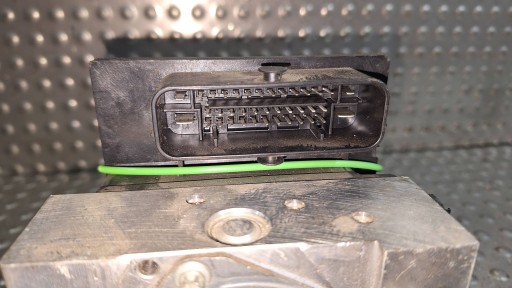 PUMPA MODUL ABS A2124314712 0265951572 MERCEDES E W212 2.2 CDI PUMPA MODUL ABS A2124314712 0265951572 MERCEDES E W212 2.2 CDI