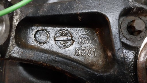 RUKAVAC GLAVČINA CILINDAR DESNI ZADNJI MERCEDES CLS C219 W219 5.0B RUKAVAC GLAVČINA CILINDAR DESNI ZADNJI MERCEDES CLS C219 W219 5.0B
