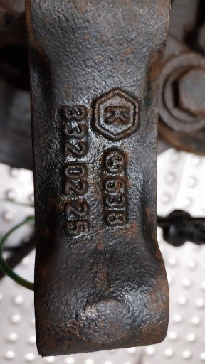 RUKAVAC GLAVČINA CILINDAR DESNI PREDNJI A6383320225 MERCEDES VITO W638 96-03