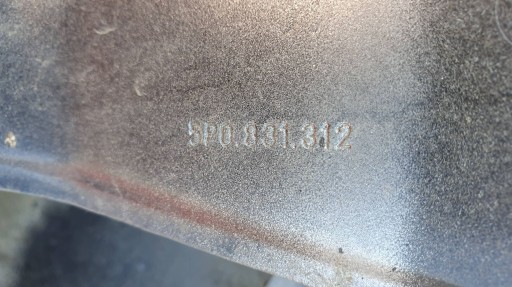 VRATA PREDNJI DESNA SEAT ALTEA 5P0831312 04-