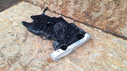 POSUDA ADBLUE A0994711400 A4474707700 MERCEDES VITO VIANO V-KLASA A447