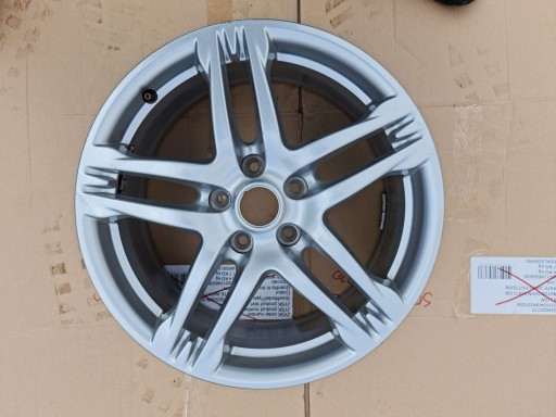 FELGA RENAULT 8.25 X 18 , ET 48