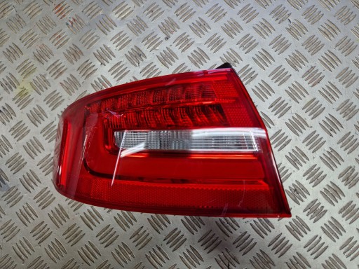 LAMPA FAR ZADNJA  LIJEVA STRANA AUDI A4 B8 LIMUZINA / SEDAN REDIZAJN 12R->