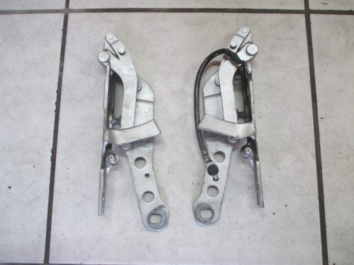 NOSAČI HAUBE LIJEVA STRANA ILI DESNA BMW X3 E83 03R->