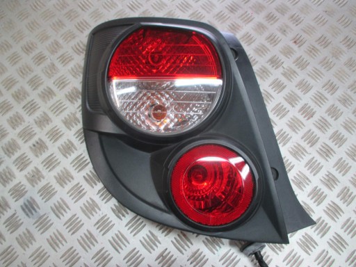 LAMPA FAR LIJEVA STRANA ILI DESNA CHEVROLET AVEO HATCHBACK (OBIČNI) T300 11R-