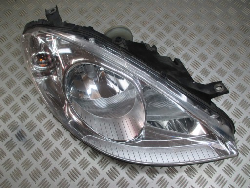 LAMPA FAR DESNA STRANA MERCEDES A-KLASA W169 04R-08R