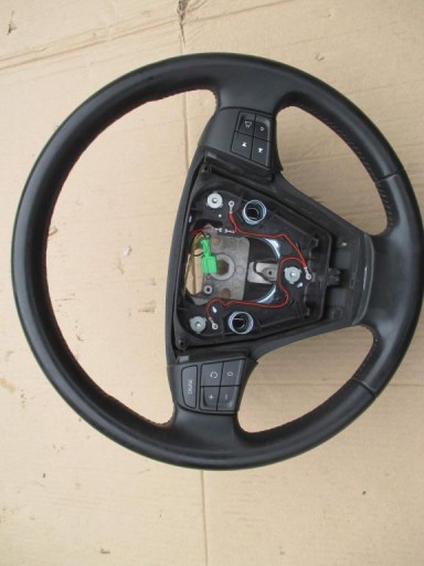 VOLAN MULTIFUNKCIJA VOLVO V50 REDIZAJN