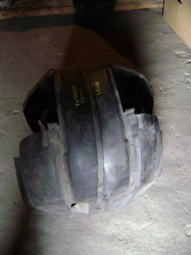 PVC BLATOBRANA PREDNJA STRANA DESNA CHRYSLER VOYAGER