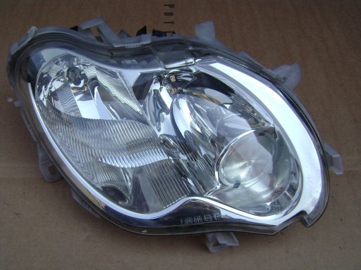 LAMPA FAR PREDNJA DESNA STRANA SMART FORTWO 02-07