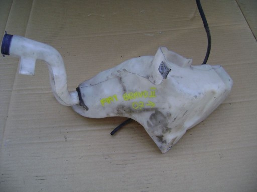 POSUDA ZA PRANJE STAKLA FIAT BRAVO II 2007R->