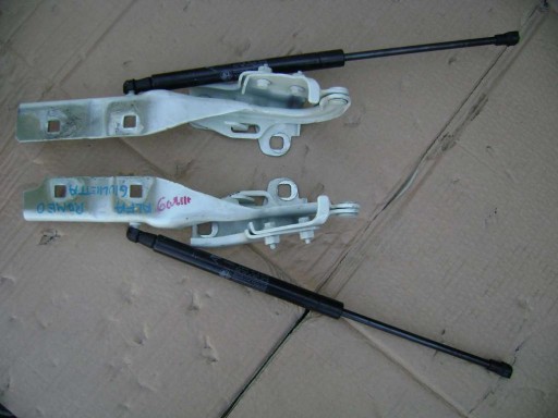 NOSAČI HAUBE ALFA ROMEO GIULIETTA 2010R->