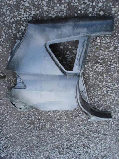 BLATOBRAN ZADNJI DESNA STRANA TOYOTA COROLLA VERSO