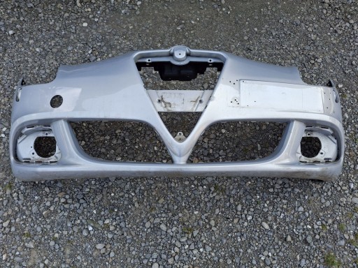 BRANIK PREDNJA STRANA ALFA ROMEO GIULIETTA 2010R->