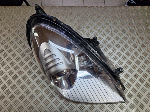 LAMPA FAR DESNA STRANA ILI LIJEVA PREDNJA MERCEDES SLK W171 R171 2004R->