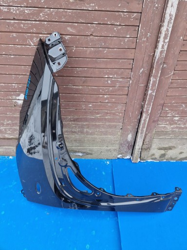 BLATOBRAN DESNA STRANA PREDNJA TOYOTA AYGO X 2022R->