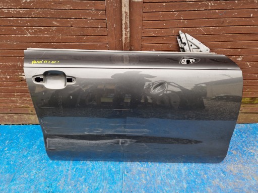 VRATA DESNA  PREDNJA STRANA AUDI A7 I 4G 2010R->