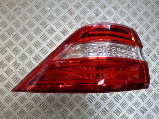 LAMPA FAR ZADNJA  LIJEVA STRANA LED MERCEDES ML W166 2011R-> A1669063301