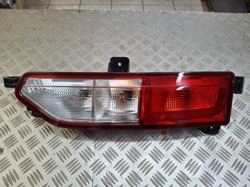 LAMPA FAR ZADNJA  DESNA STRANA ILI LIJEVA W BRANIK OPEL AMPERA E 2017R->42529925 42529924