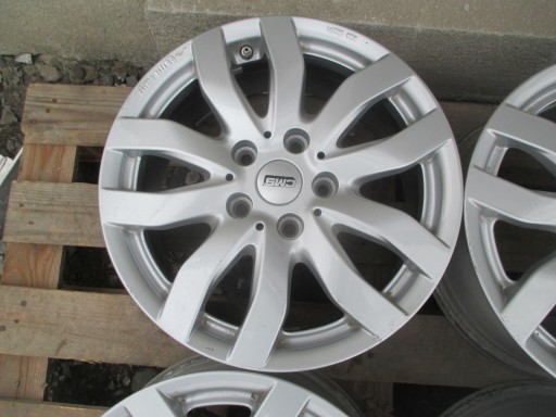 FELGA AUDI BMW MERCEDES 7JX16 ET 52 5X112