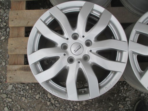 FELGA AUDI BMW MERCEDES 7JX16 ET 52 5X112