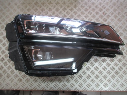 LAMPA FAR DESNA STRANA FULL LED SKODA KAROQ 2017R-> LAMPA FAR DESNA STRANA FULL LED SKODA KAROQ 2017R->