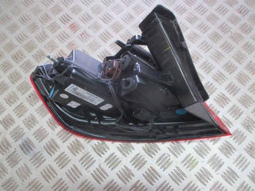 LAMPA FAR DESNA STRANA ILI LIJEVA RENAULT MEGANE IV HATCHBACK (OBIČNI) 15R-