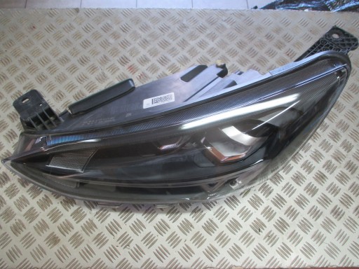 LAMPA FAR DESNA STRANA ILI LIJEVA FULL LED FORD FOCUS IV 18R-