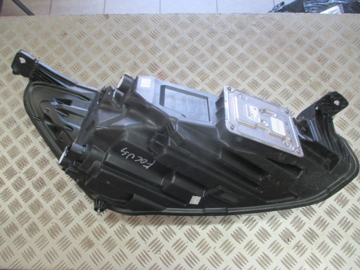 LAMPA FAR DESNA STRANA ILI LIJEVA FULL LED FORD FOCUS IV 18R-