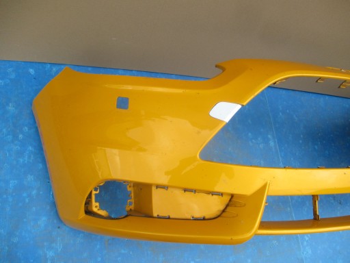 BRANIK PREDNJA STARIRANA FORD FOCUS III STARI 10R->14R