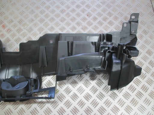 POJAČANJE MASKE MAZDA 3 2008R->