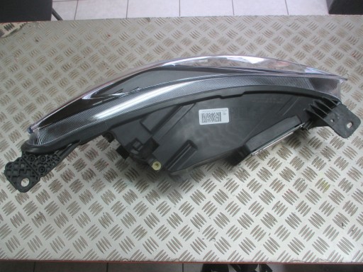 LAMPA FAR LIJEVA STRANA PREDNJA FULL LED FORD FOCUS IV 18R-