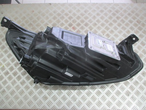 LAMPA FAR LIJEVA STRANA PREDNJA FULL LED FORD FOCUS IV 18R-